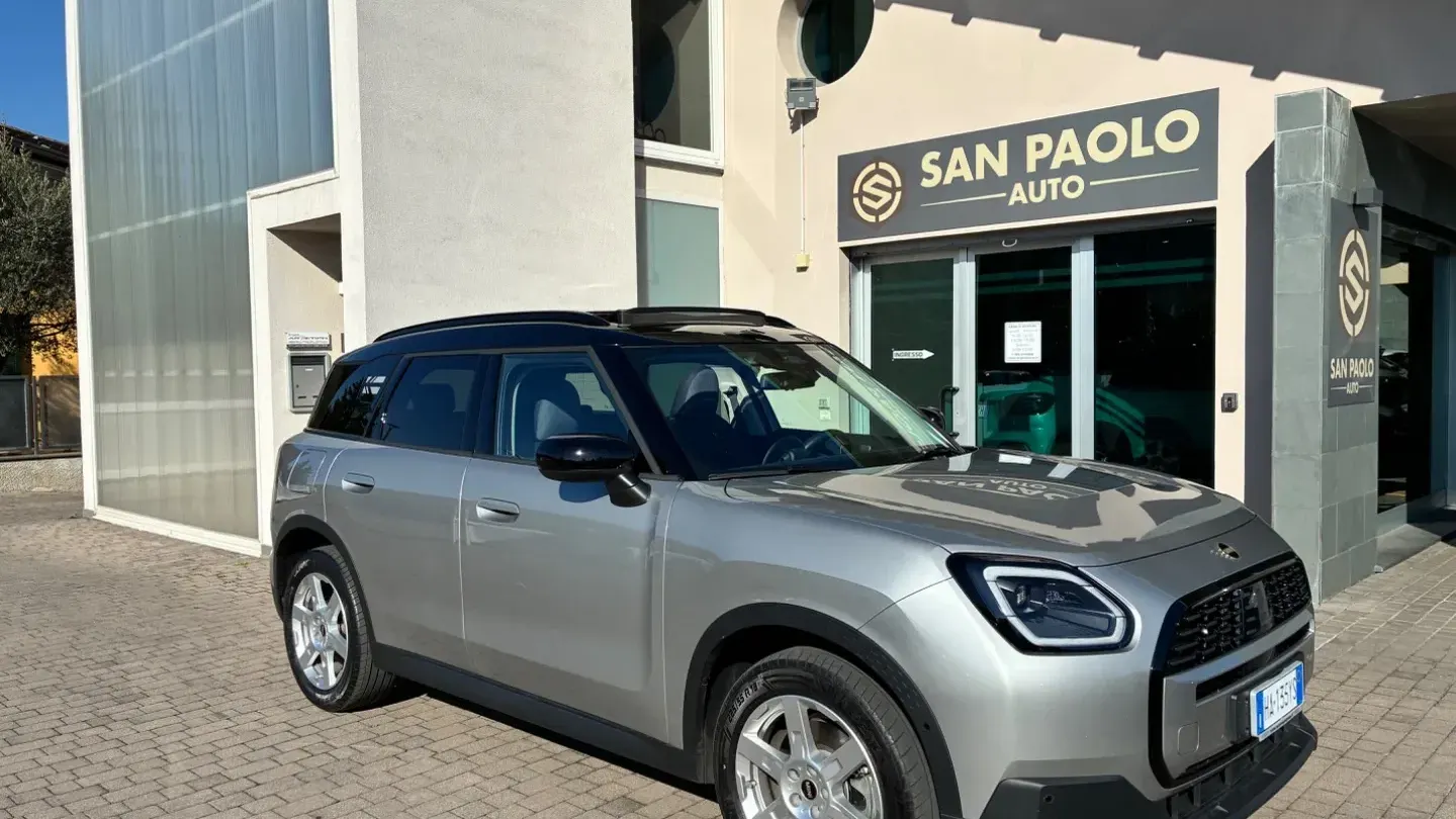 MINI Mini C Favoured Countryman