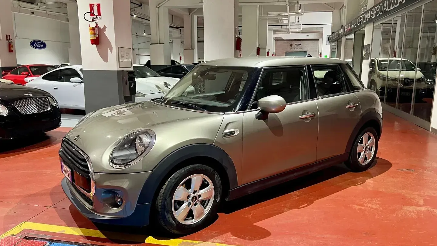 MINI Mini Cooper