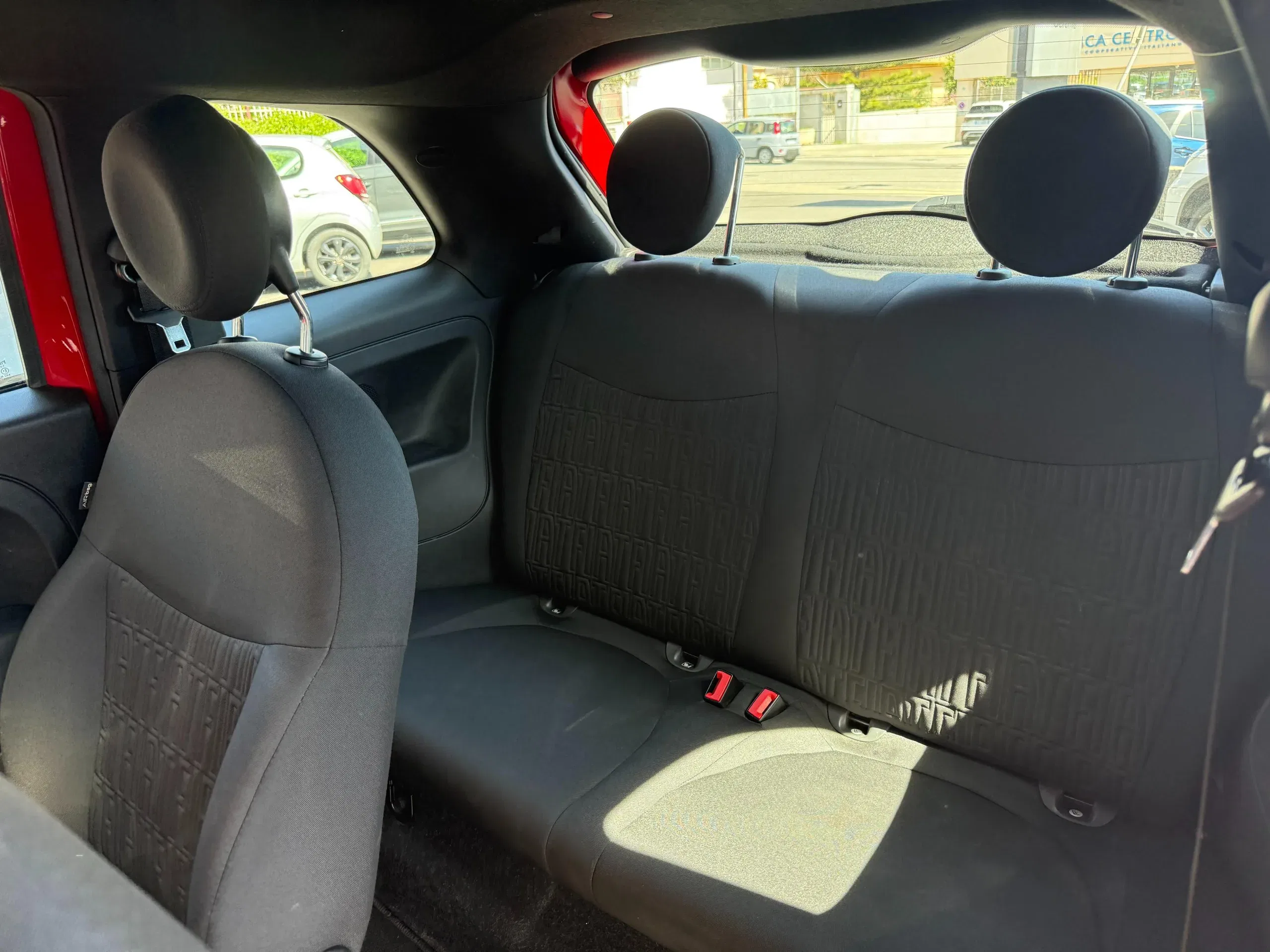 Fiat 500 1.0 hybrid 70cv foto 7