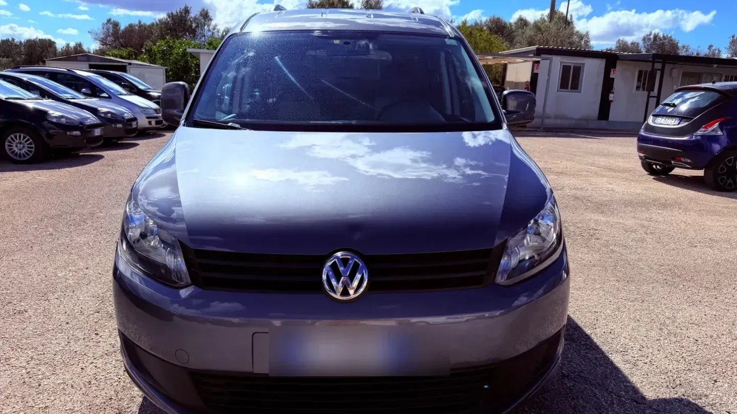 Volkswagen Caddy 1.6 TDI 102 CV Trendline Maxi CON PEDANA PER DISABILI