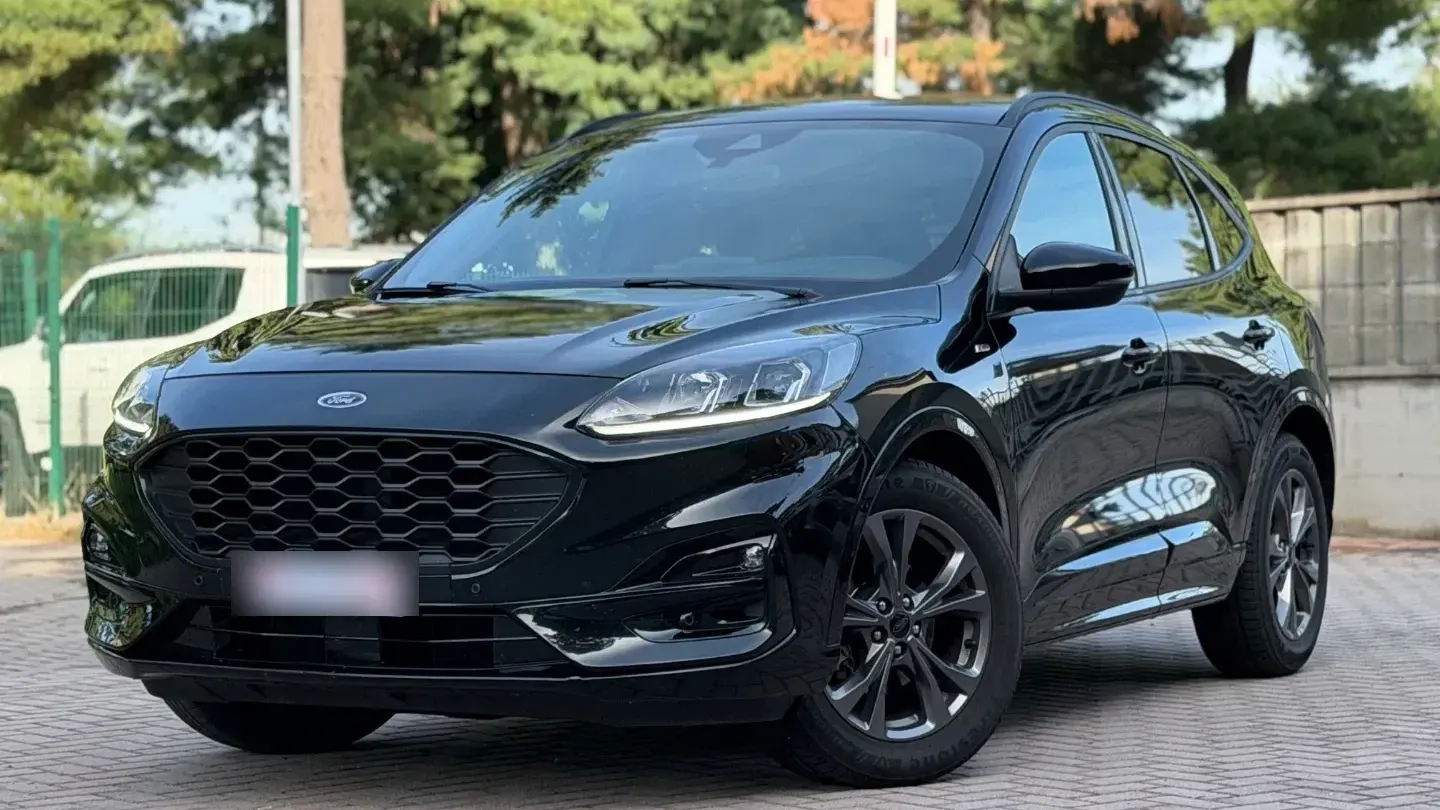 Ford Kuga 1.5 EcoBlue 120 CV aut. 2WD ST-Line