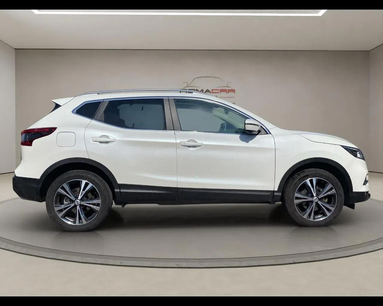 Nissan Qashqai 1.5 dCi Business foto 4