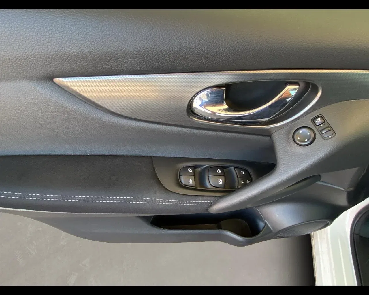 Nissan Qashqai 1.5 dCi Business foto 15