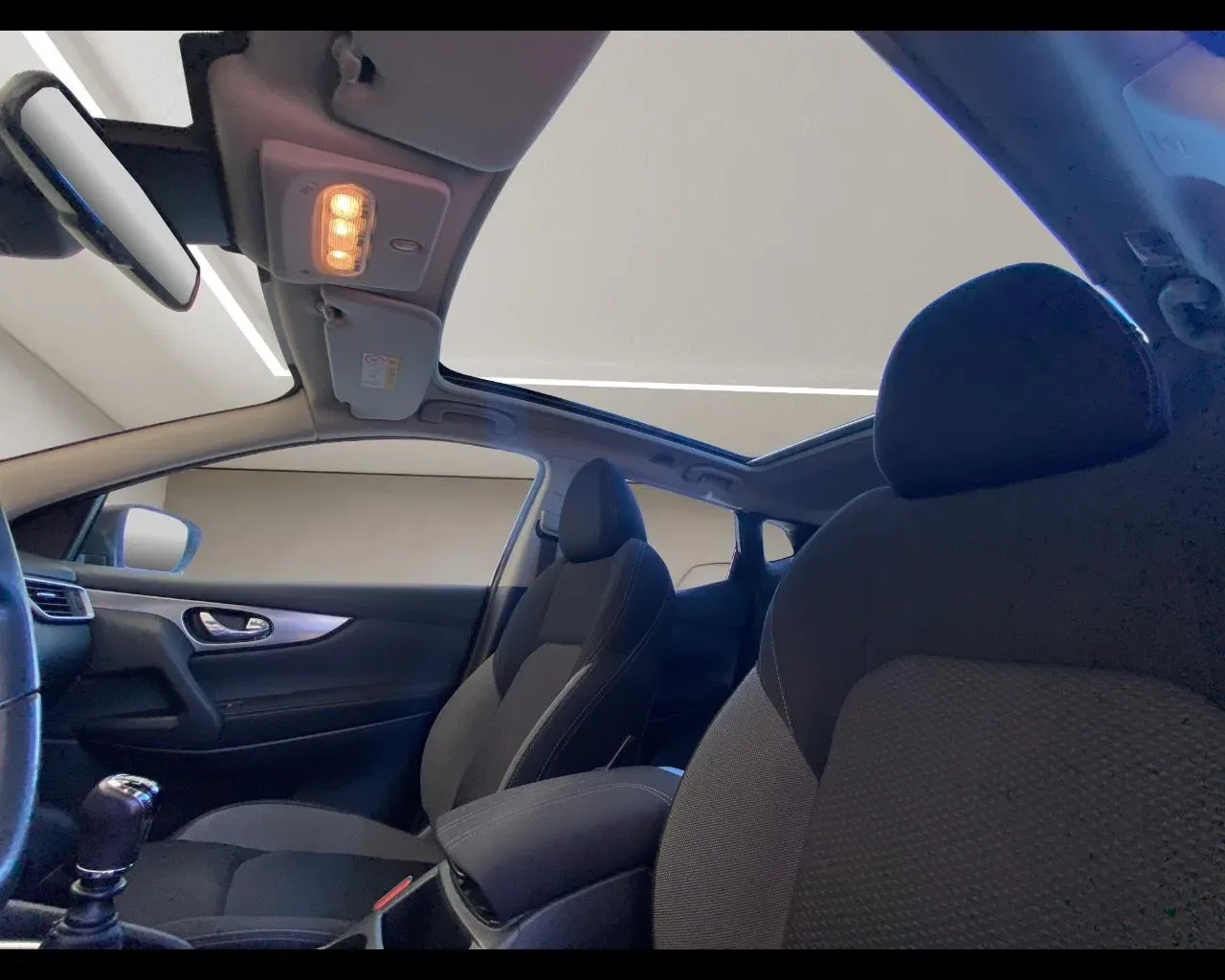 Nissan Qashqai 1.5 dCi Business foto 17