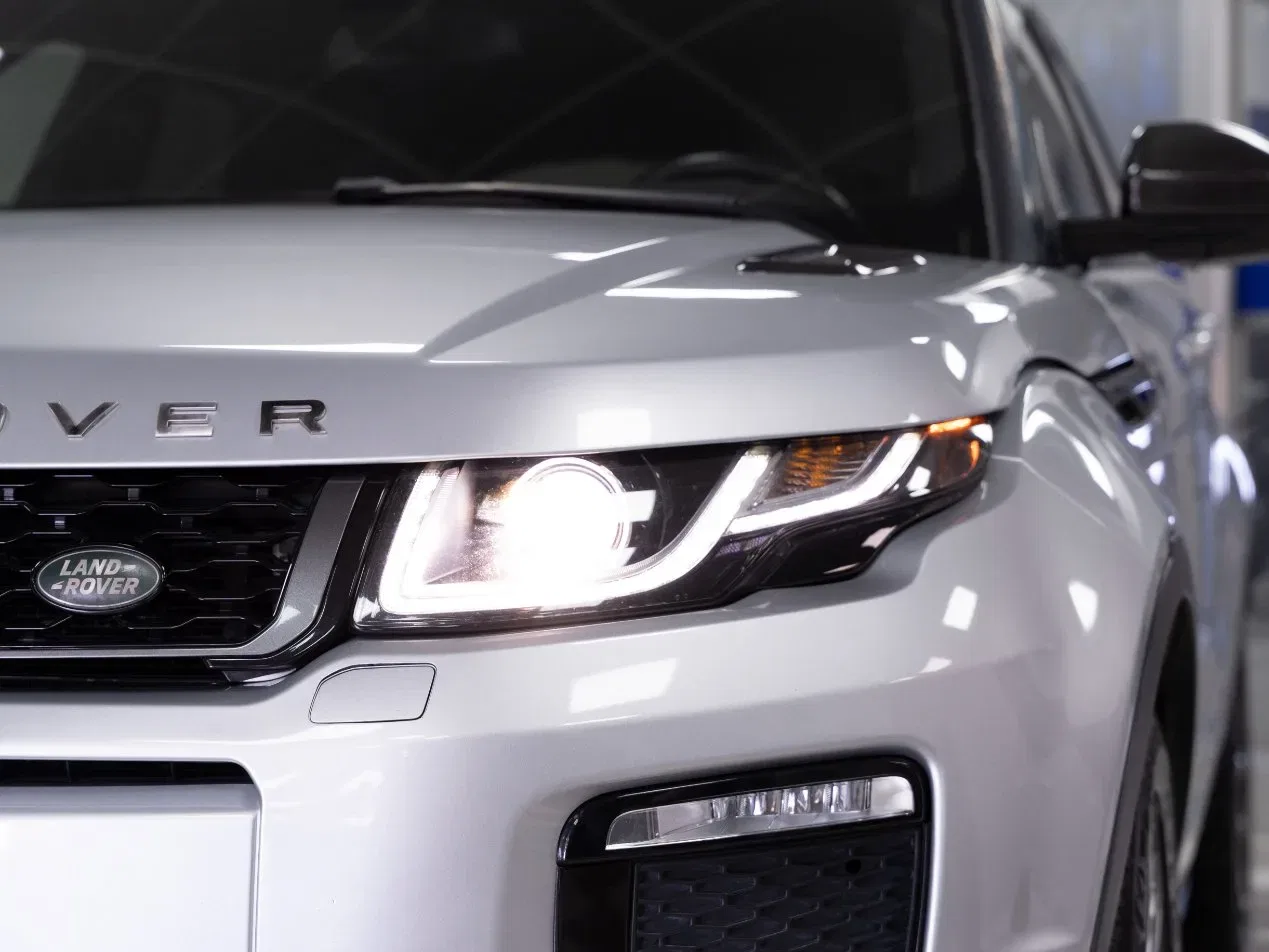 Land Rover Range Rover Evoque 2.0 TD4 HSE Dynamic 5 Porte 150CV foto 10