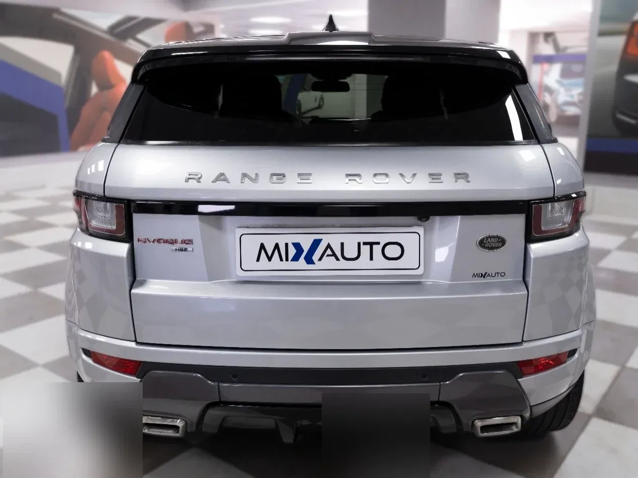 Land Rover Range Rover Evoque 2.0 TD4 HSE Dynamic 5 Porte 150CV foto 4