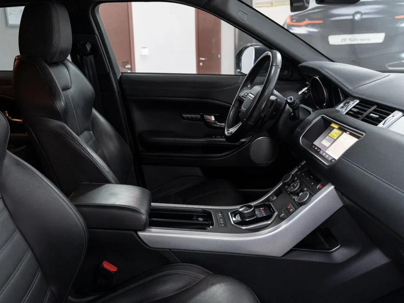 Land Rover Range Rover Evoque 2.0 TD4 HSE Dynamic 5 Porte 150CV foto 14