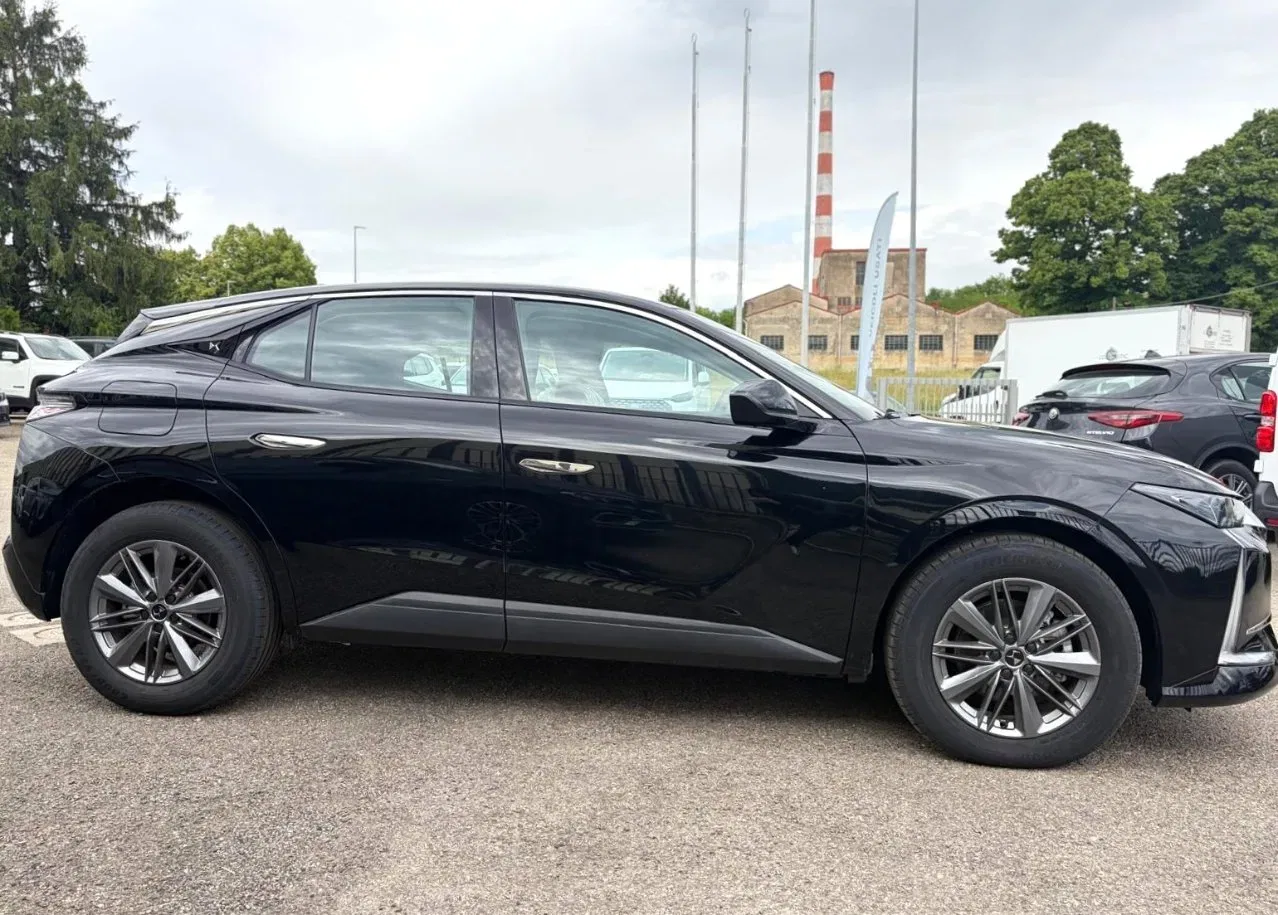 DS DS4 1.5 bluehdi Bastille Business 130cv auto foto 4