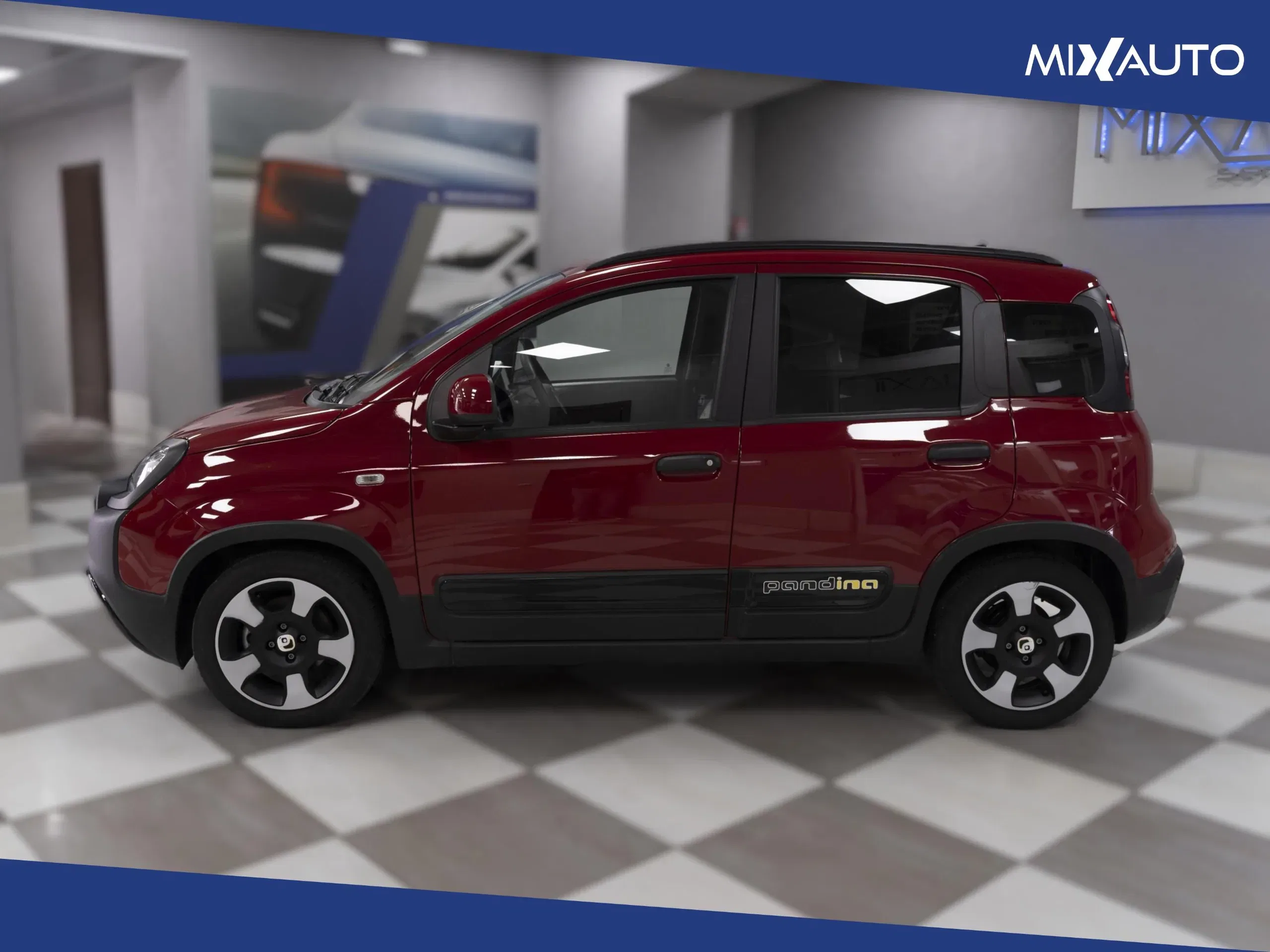 Fiat Panda Pandina Cross 1.0 Firefly Hybrid S&S 70CV foto 3