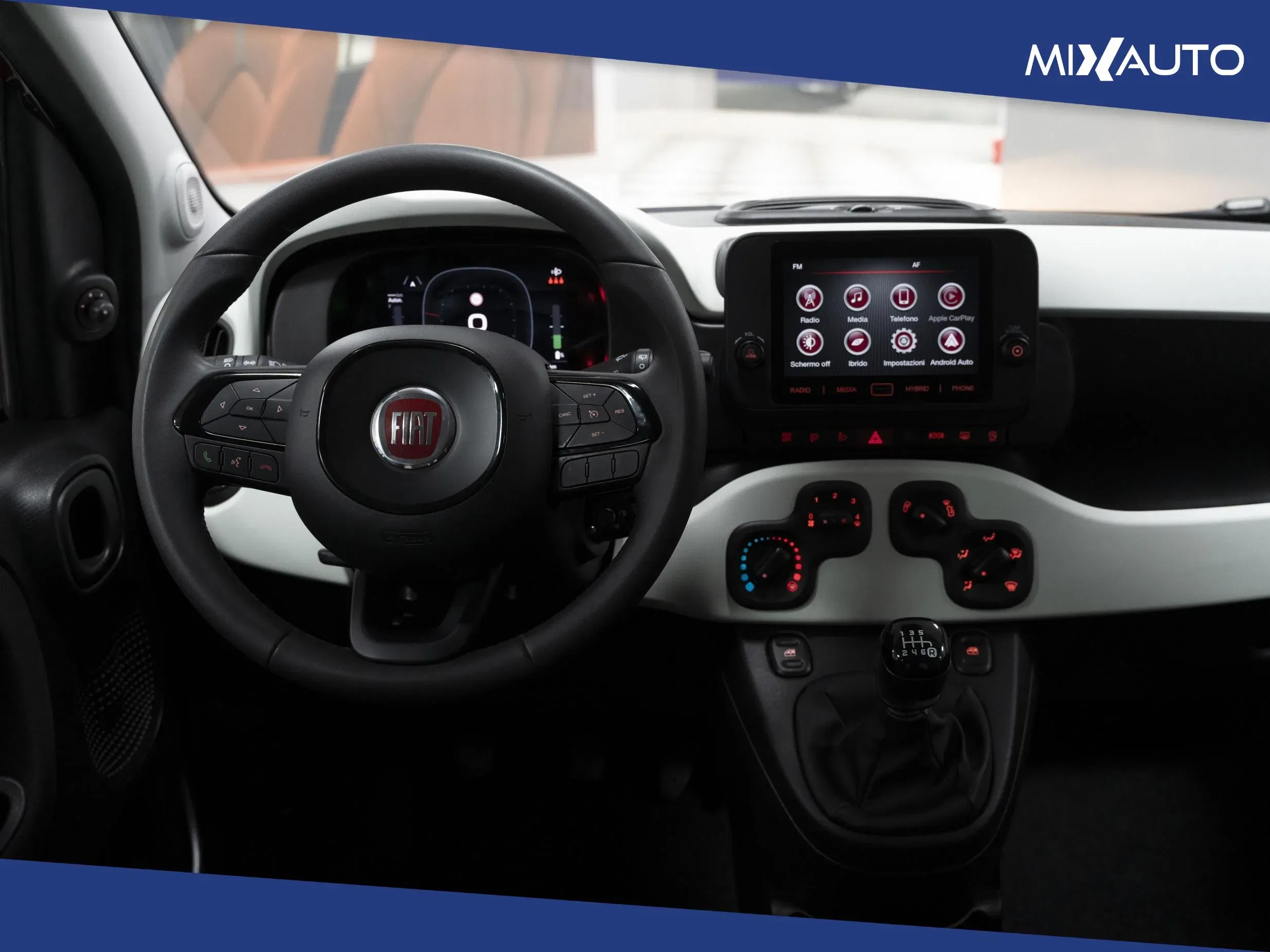Fiat Panda Pandina Cross 1.0 Firefly Hybrid S&S 70CV foto 11