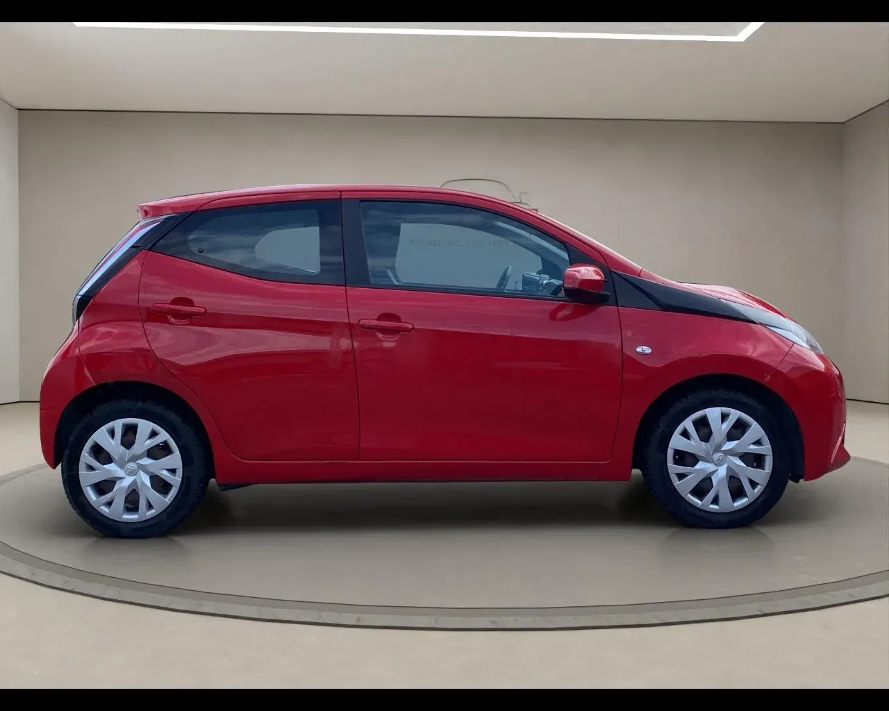 Toyota Aygo X Aygo 1.0 VVT-i 69 CV 5 porte x-cool MMT foto 4