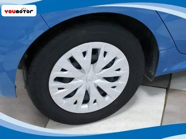 TOYOTA Yaris 1.5 Hybrid 5 Porte Active AUT EU6 foto 13