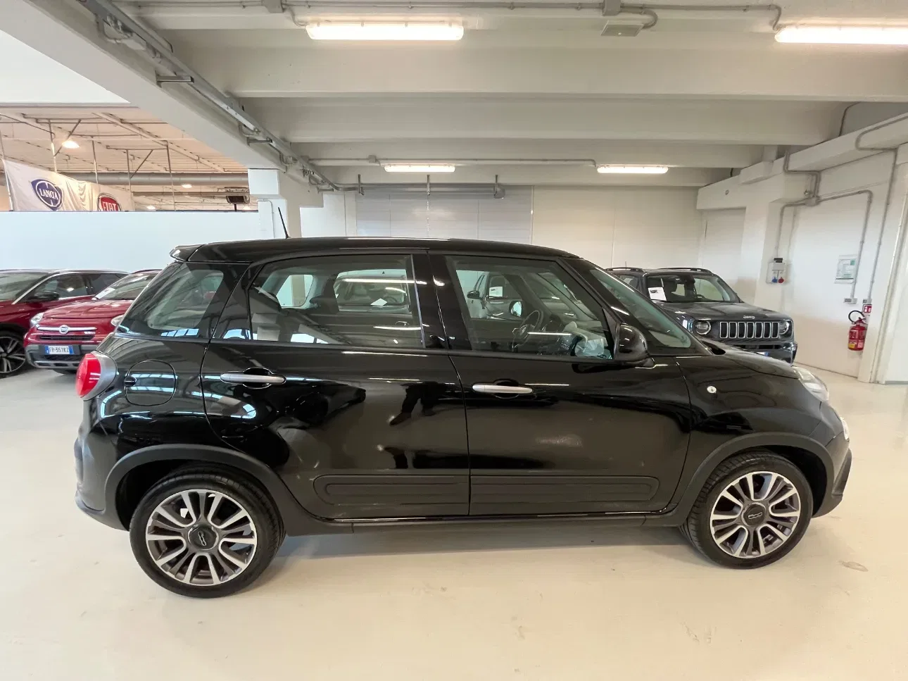 Fiat 500 L 500L 1.4 Connect s&s 95cv foto 8