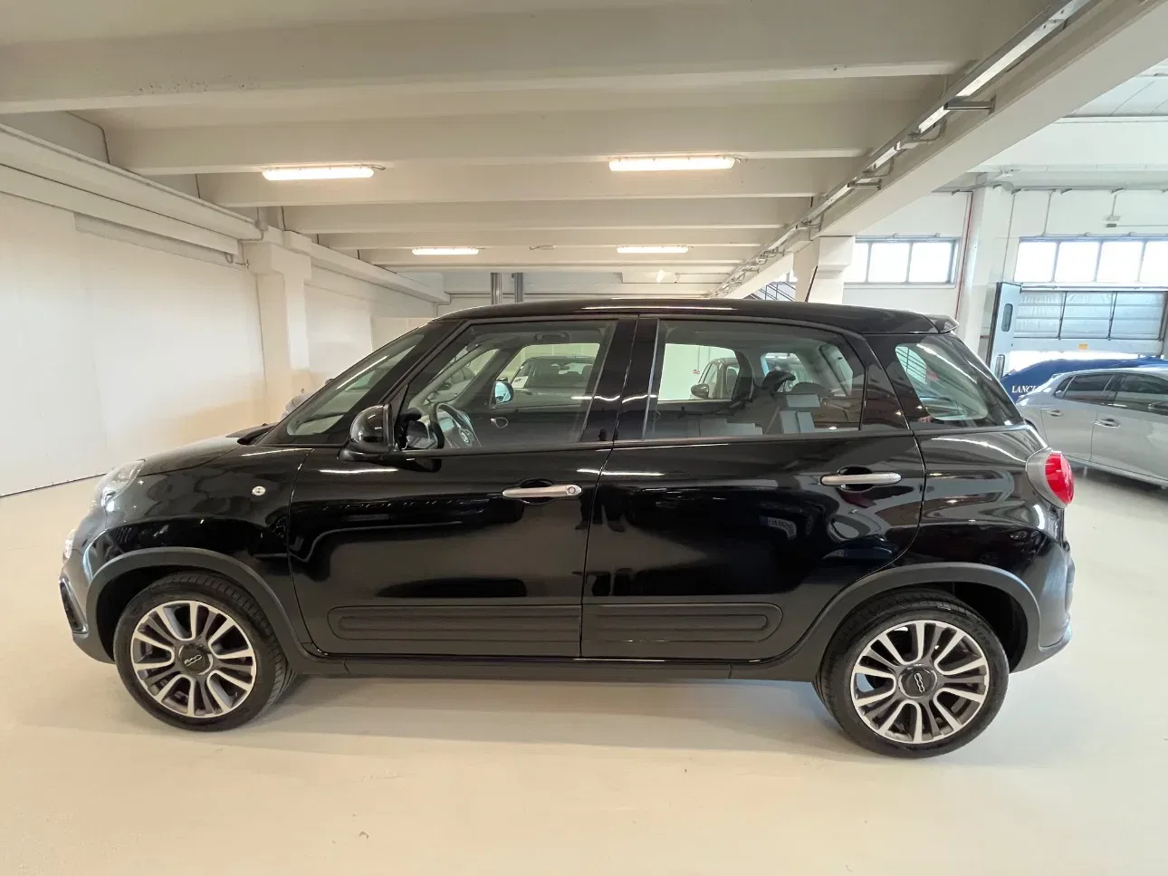 Fiat 500 L 500L 1.4 Connect s&s 95cv foto 7
