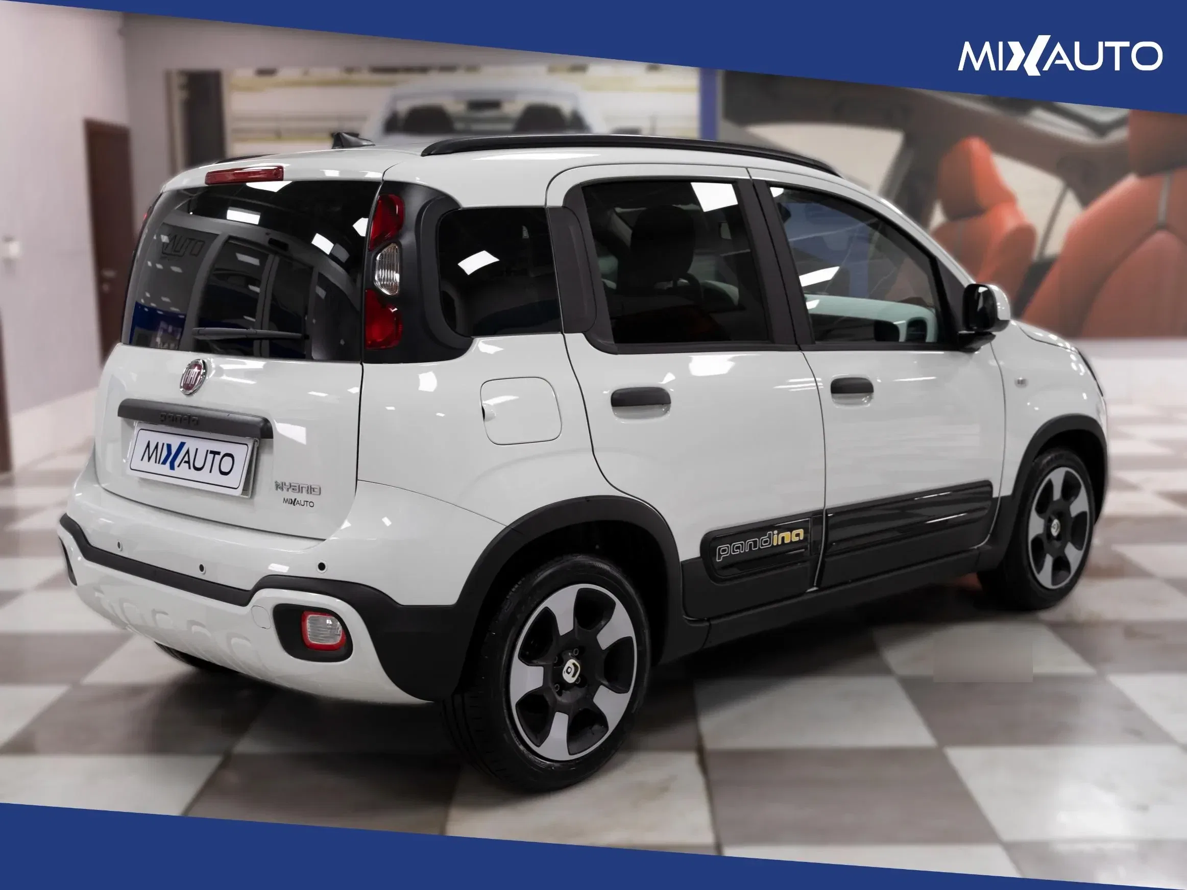 Fiat Panda Pandina Cross 1.0 Firefly Hybrid S&S 70CV foto 5