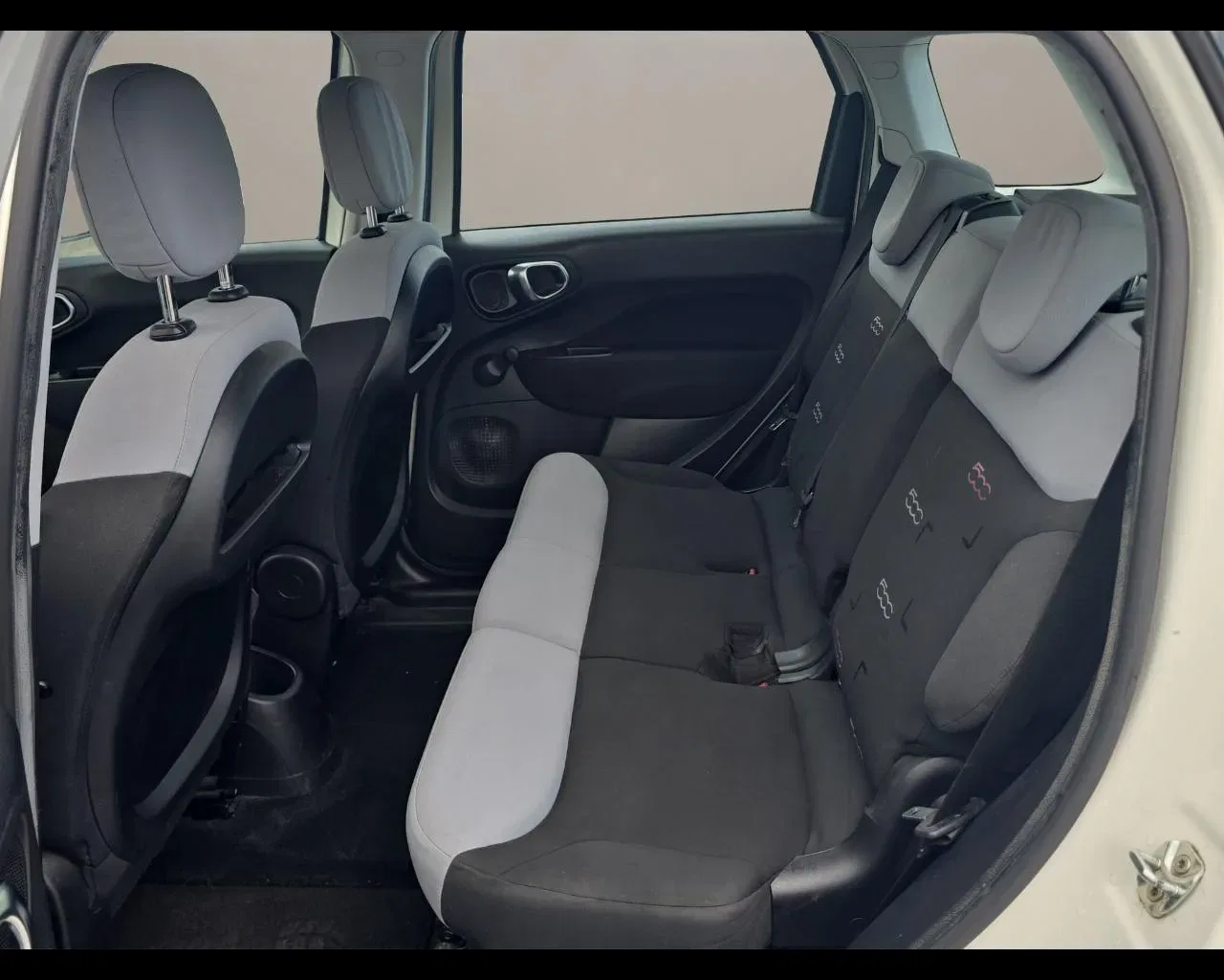 Fiat 500L 1.3 Multijet 85 CV Dualogic Pop Star foto 16
