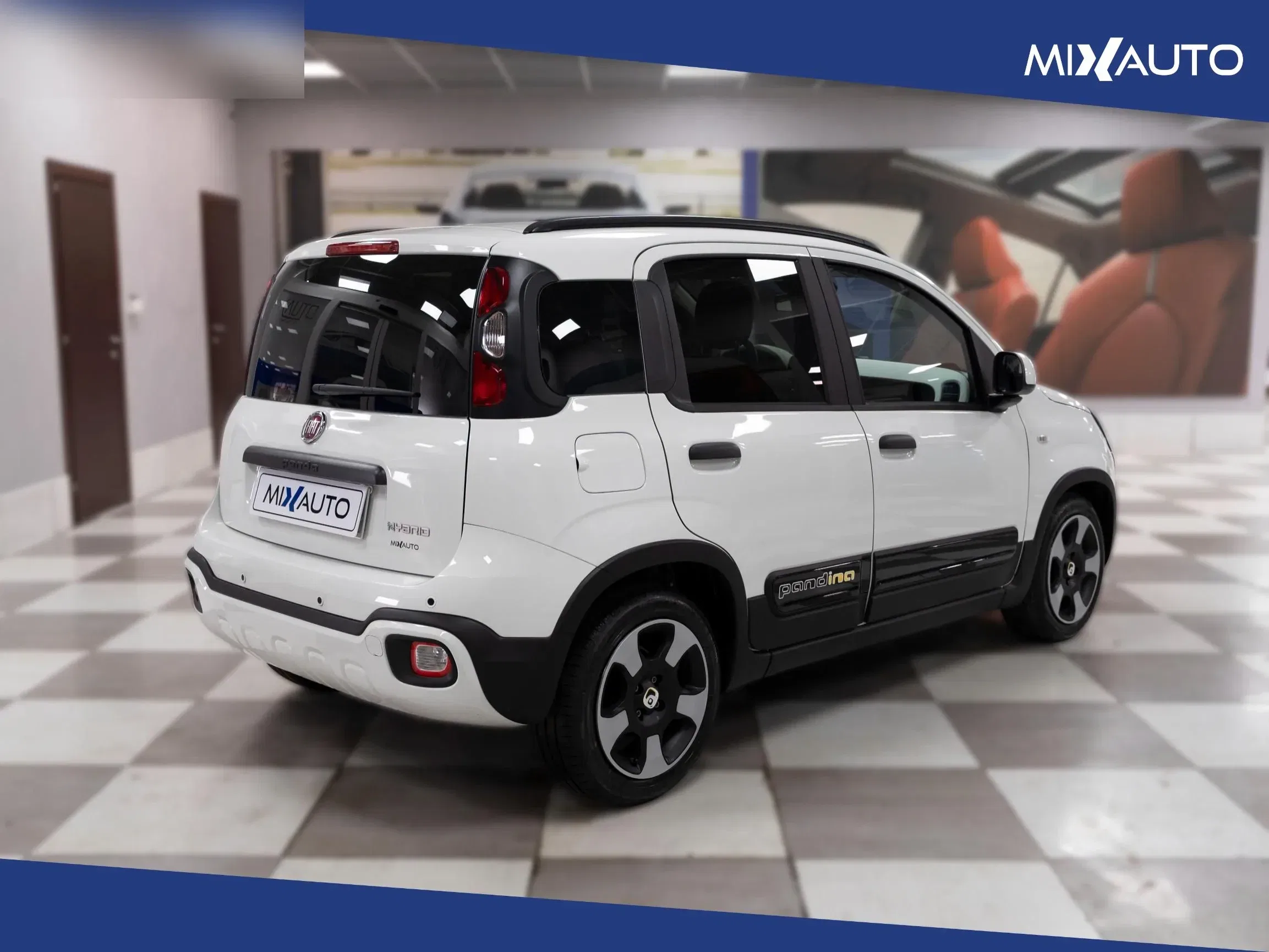 Fiat Panda Pandina Cross 1.0 Firefly Hybrid S&S 70CV foto 5