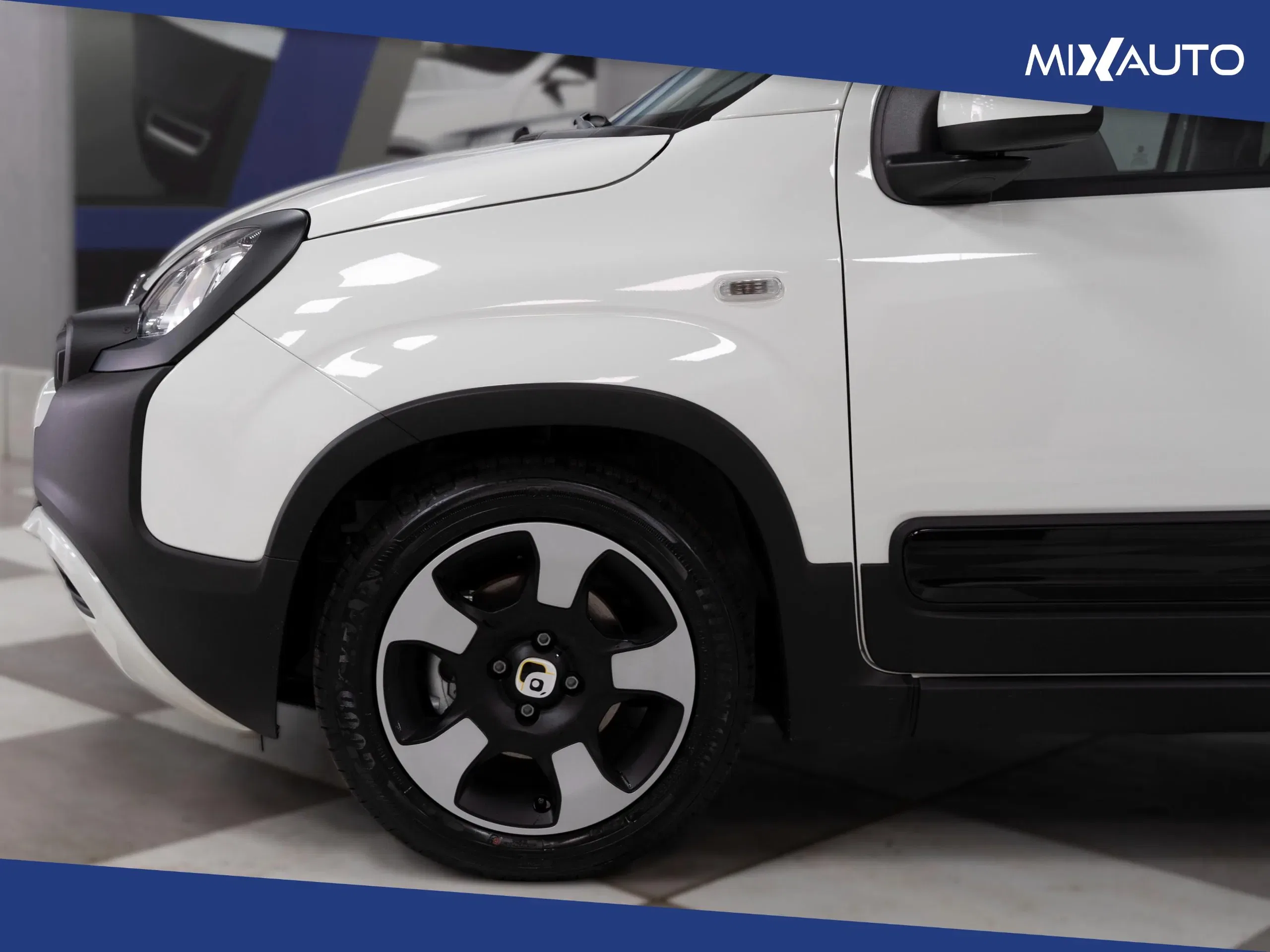 Fiat Panda Pandina Cross 1.0 Firefly Hybrid S&S 70CV foto 8