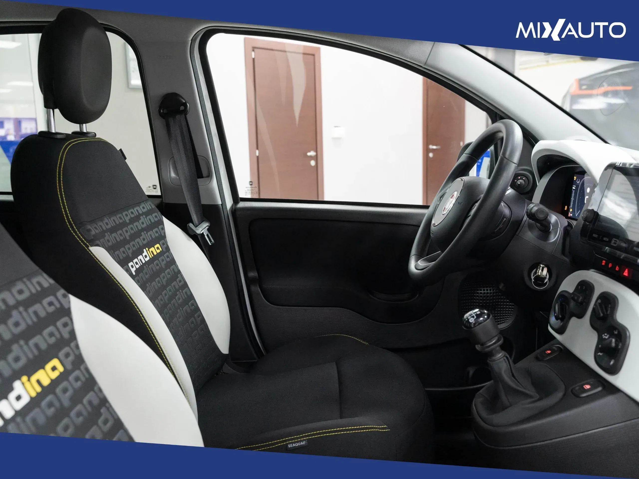 Fiat Panda Pandina Cross 1.0 Firefly Hybrid S&S 70CV foto 14