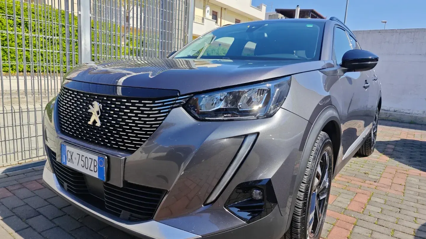 Peugeot 2008 BlueHDi 130 S&S EAT8 Allure Pack