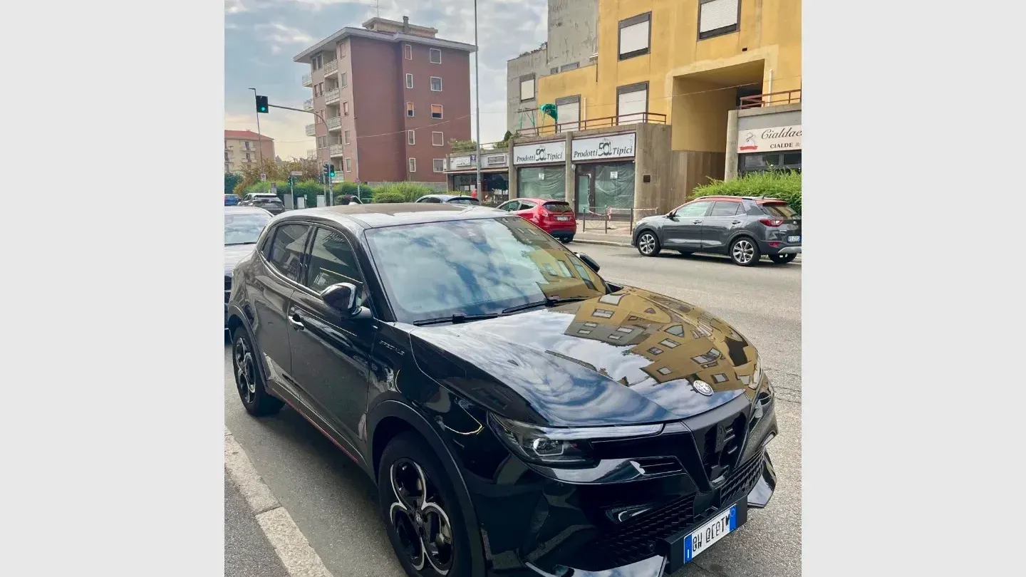 Alfa Romeo Junior 1.2 145 CV Hybrid eDCT6 Speciale