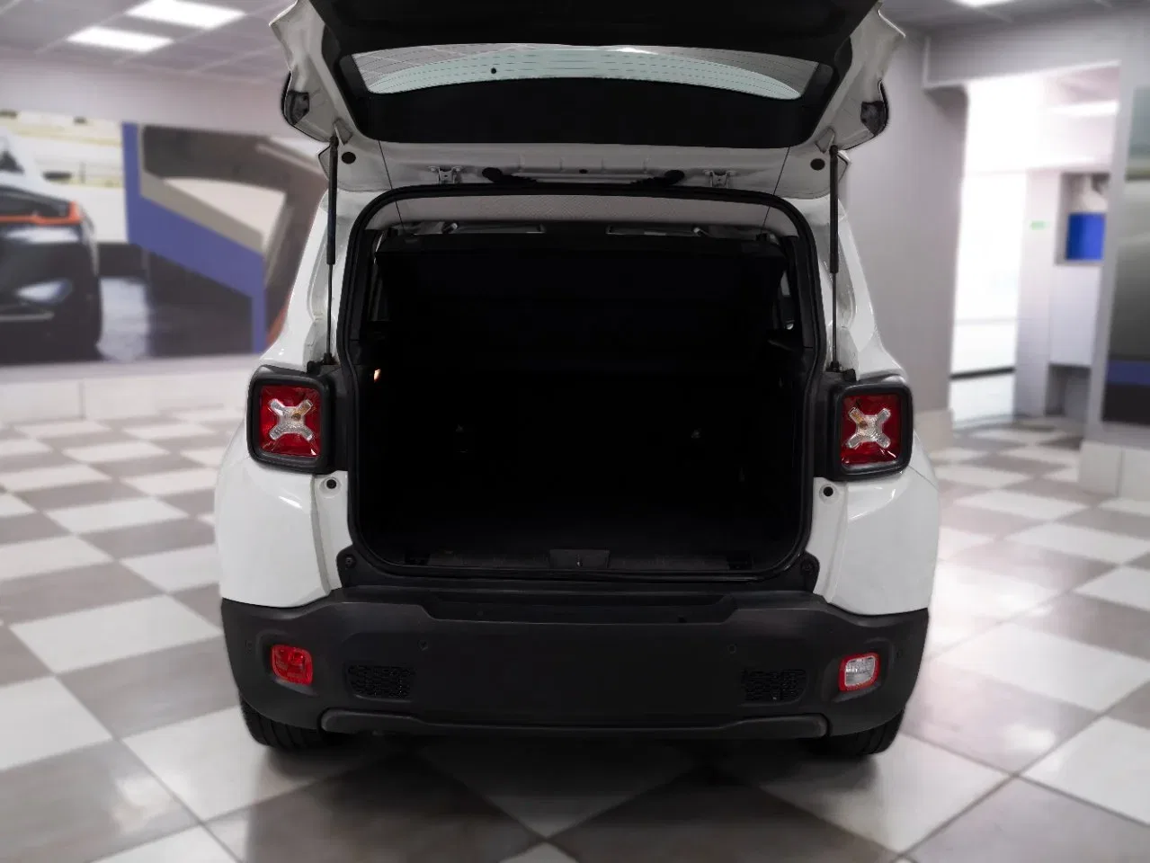 Jeep Renegade 1.6 MJT Limited 2WD 130CV foto 7