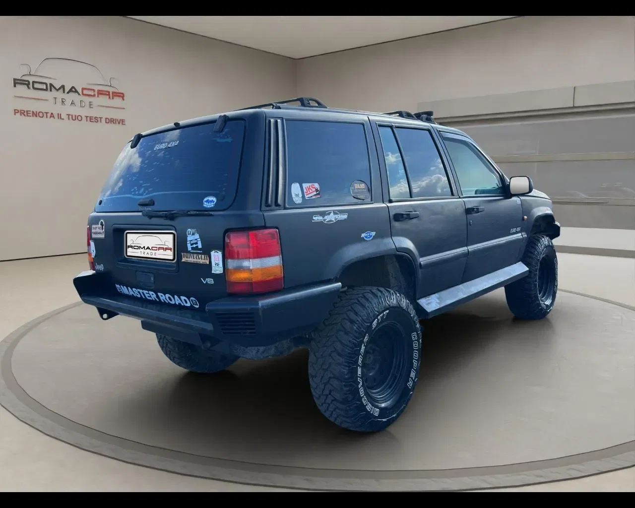 Jeep Grand Cherokee 5.9 4WD Quadra-Trac Limited LX foto 5