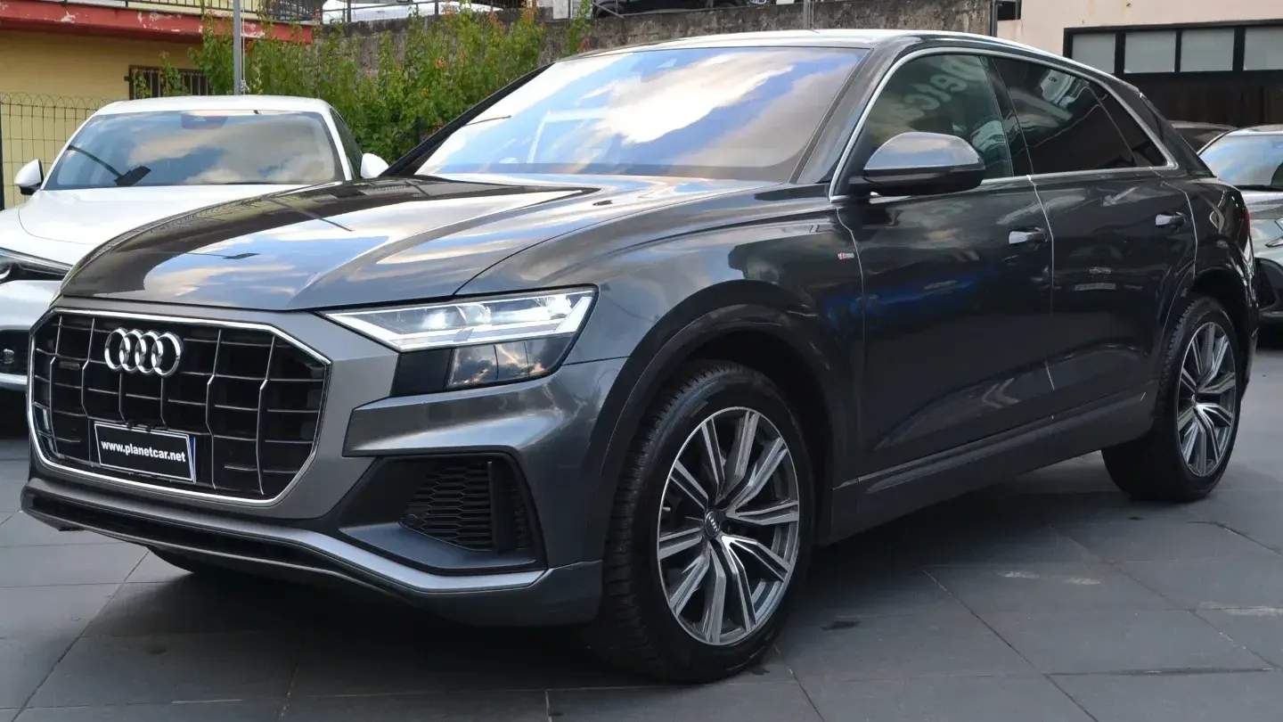 Audi Q8 50 TDI 286 CV quattro tiptronic Sport