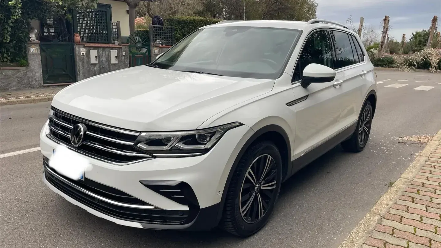 Volkswagen Tiguan 2.0 TDI 150CV SCR DSG Elegance AUTO DI UN PRIVATO