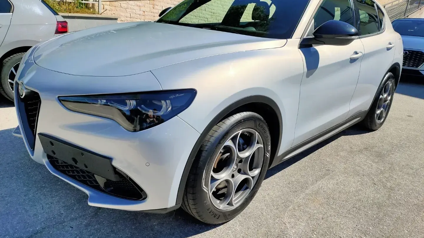 Alfa Romeo Stelvio 2.2 T.d. 160CV AT8 RWD Sprint