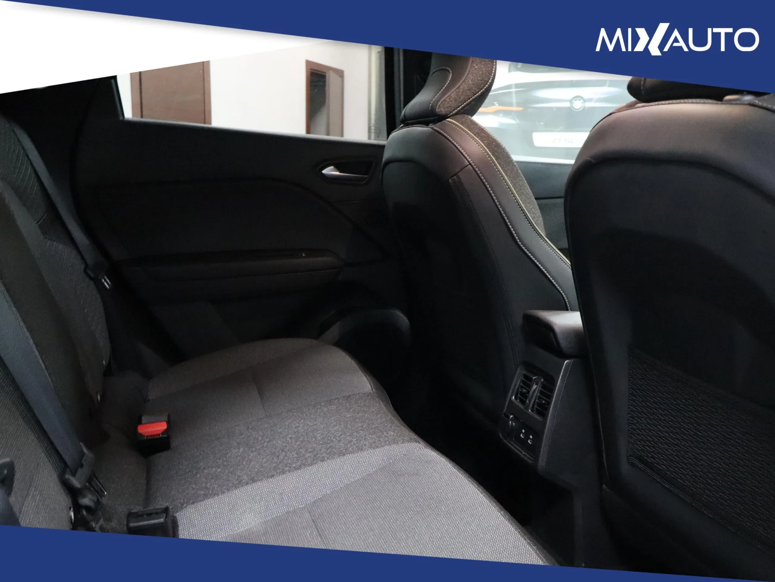 Renault Captur 1.0 TCE Techno GPL 90CV foto 13