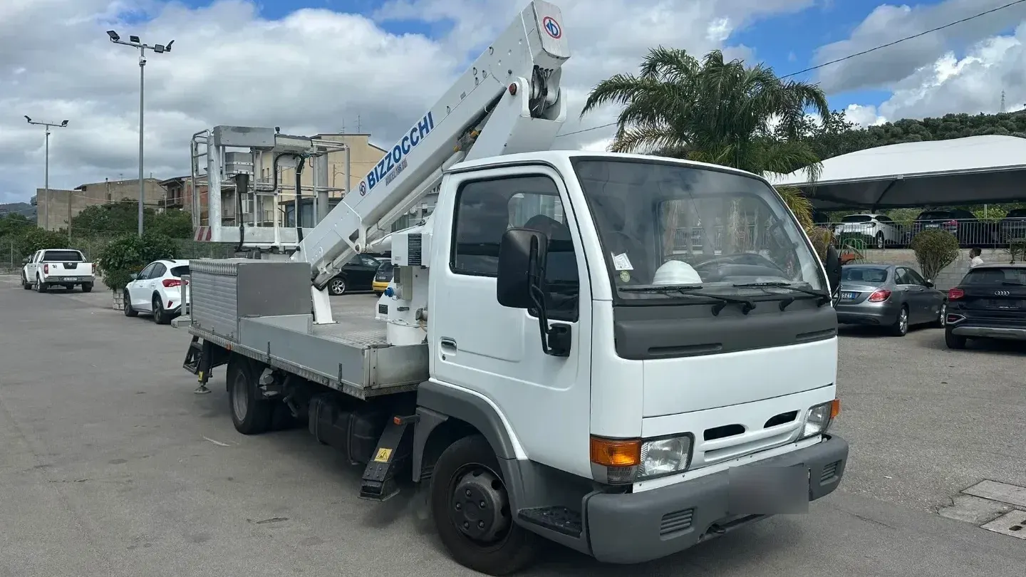 Nissan Cabstar 120.35 3.0
