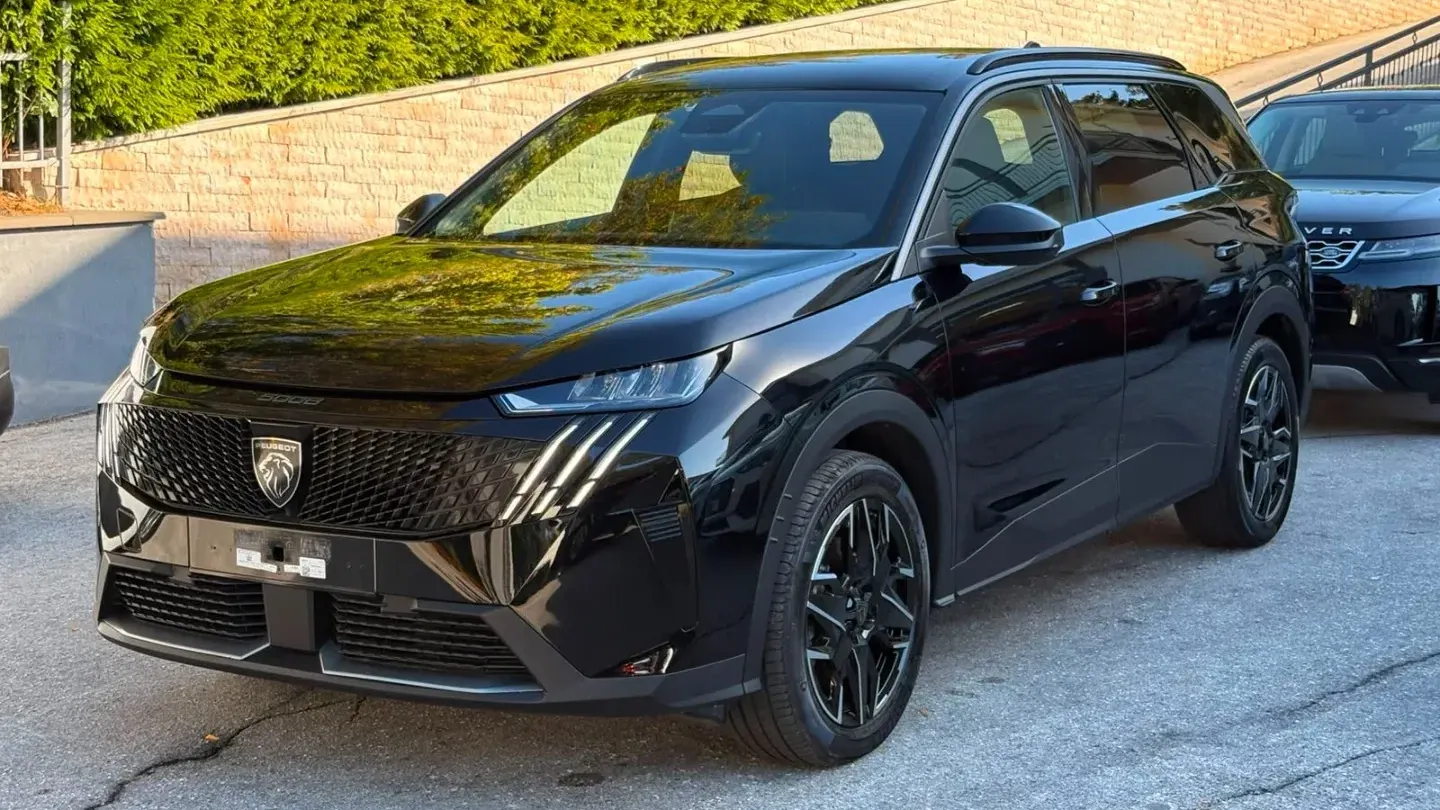 Peugeot 5008 Hybrid 136 e-DCS6 Allure
