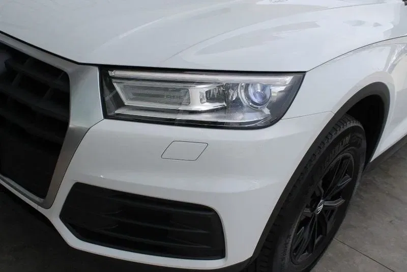 Audi Q5 35 TDI quattro S tronic Business Sport foto 32
