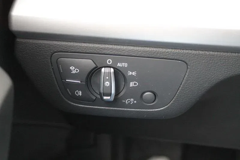 Audi Q5 35 TDI quattro S tronic Business Sport foto 28
