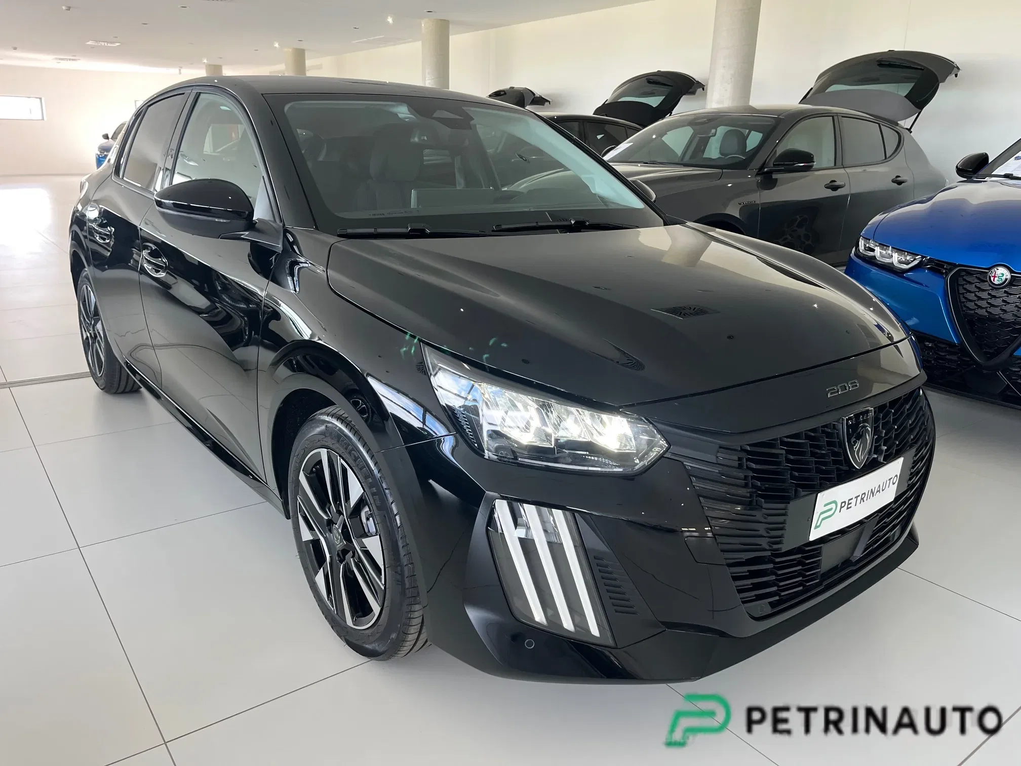 Peugeot 208 1.2 Allure s&s 100cv KM.0 NAZIONALE foto 3
