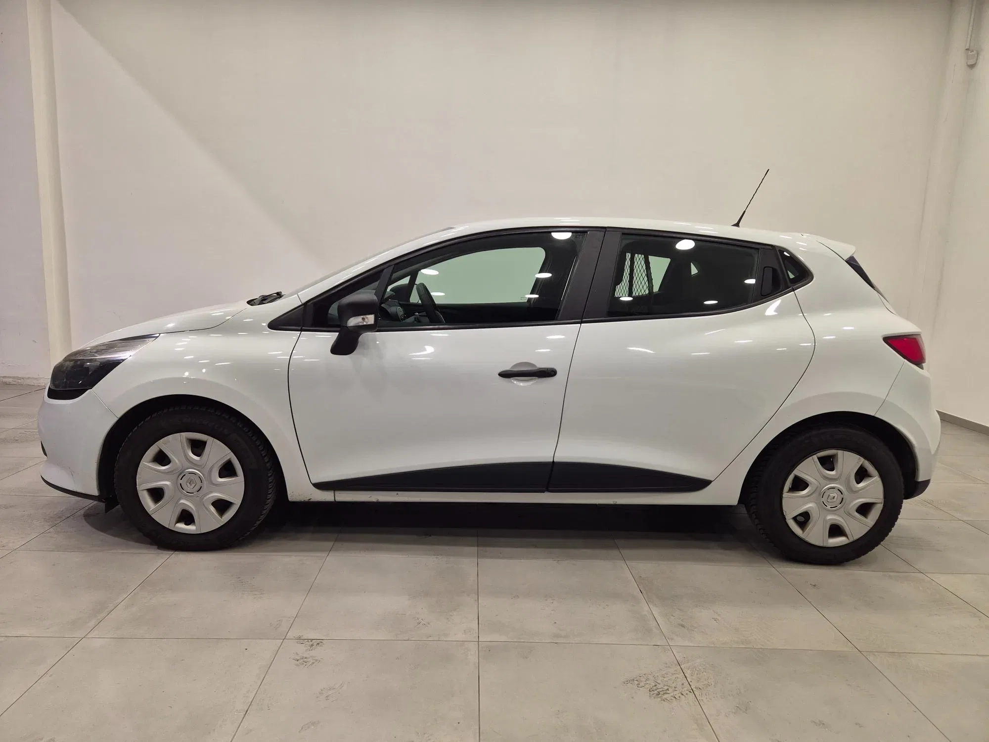 RENAULT Clio van 1.5 dci 75cv N1 Euro 6 - Clima foto 3