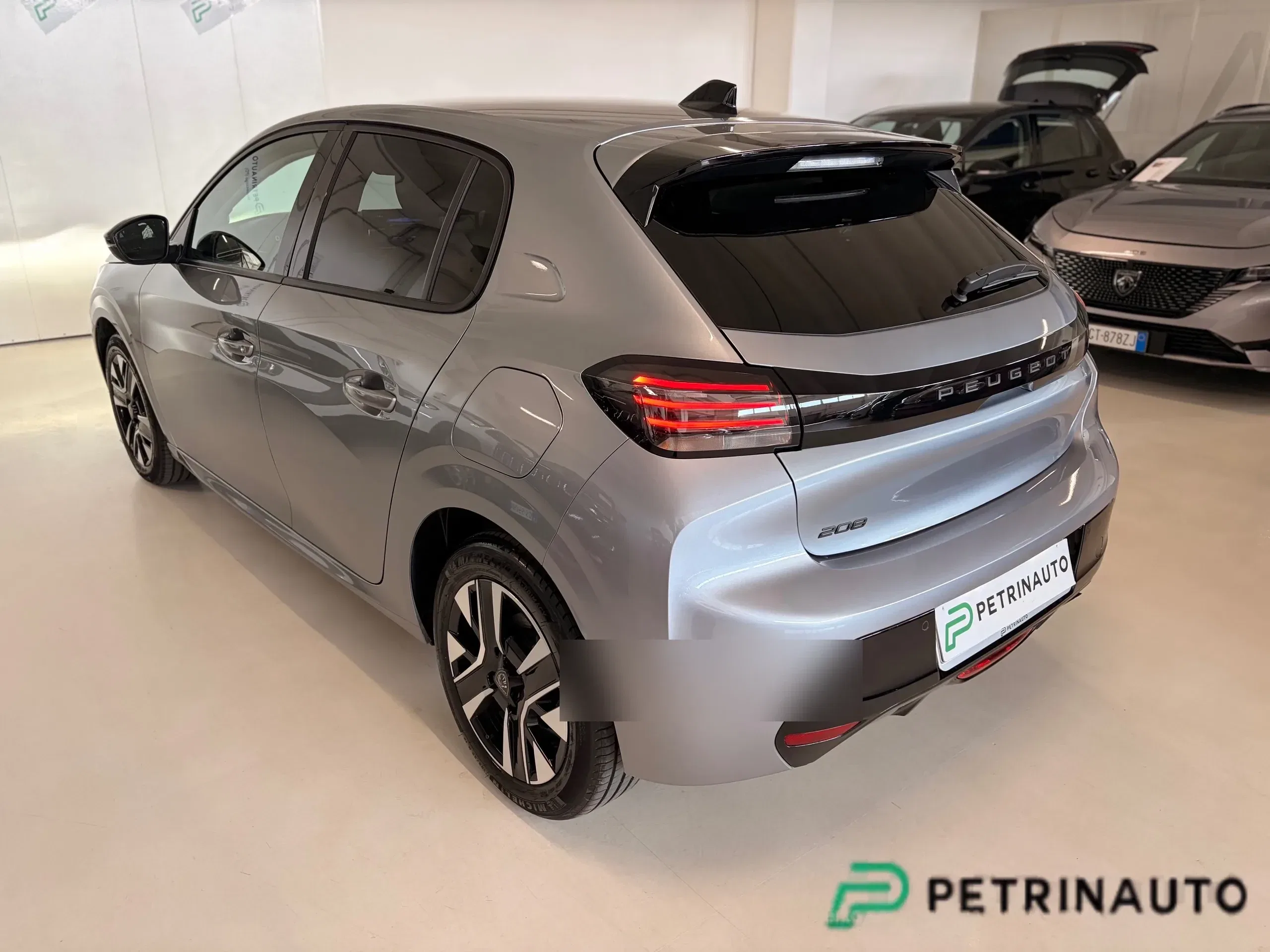Peugeot 208 1.2 Allure s&s 100cv NAZIONALE foto 8
