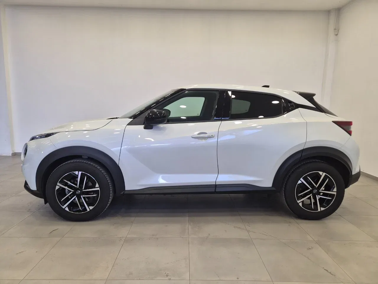 Nissan Juke 1.0 dig-t N-Connecta 114cv IN PROMO foto 3