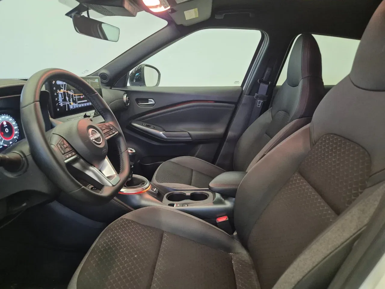 Nissan Juke 1.0 dig-t N-Connecta 114cv IN PROMO foto 16