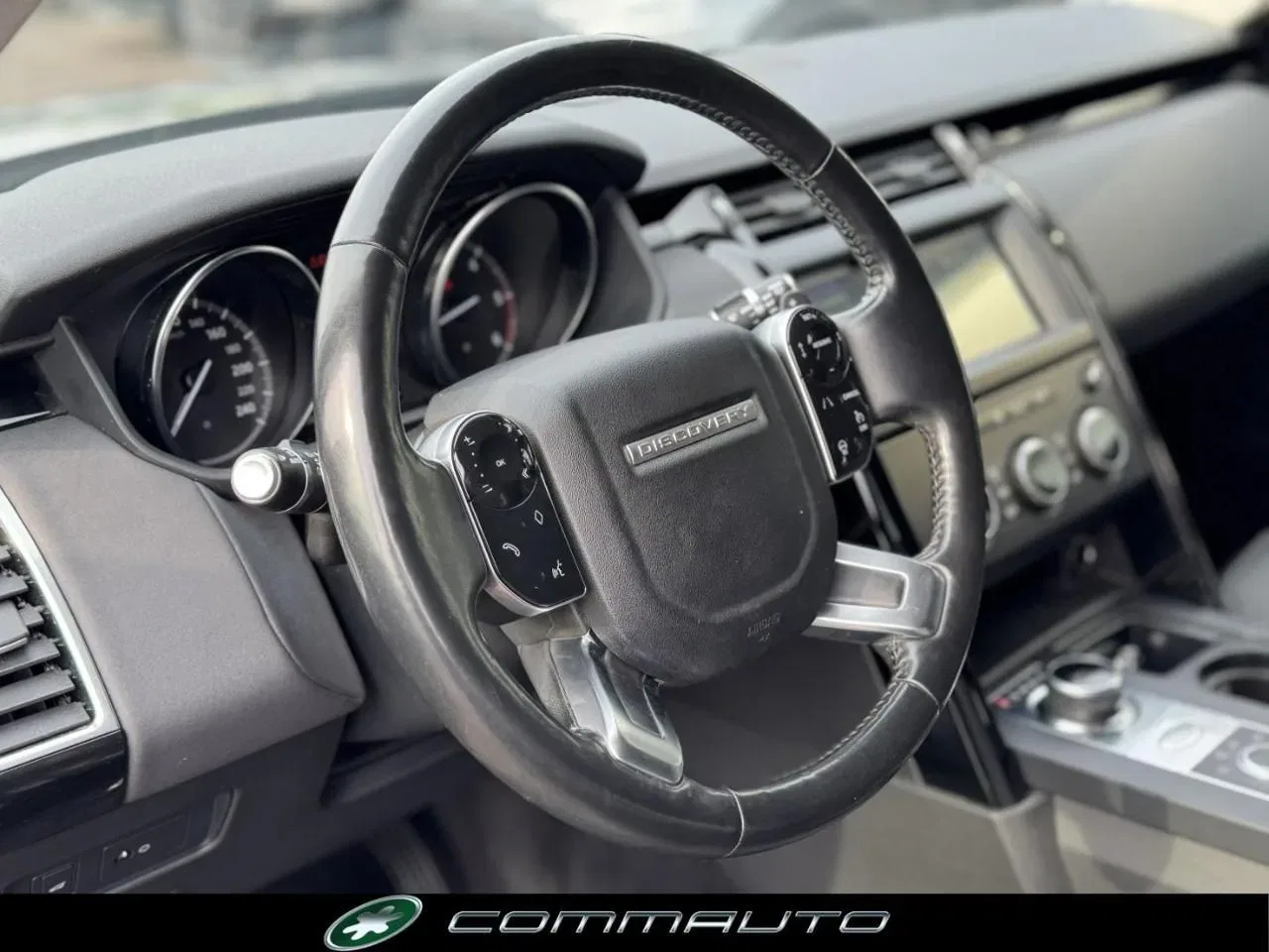 Land Rover Discovery 3.0 SDV6 306 CV HSE foto 9