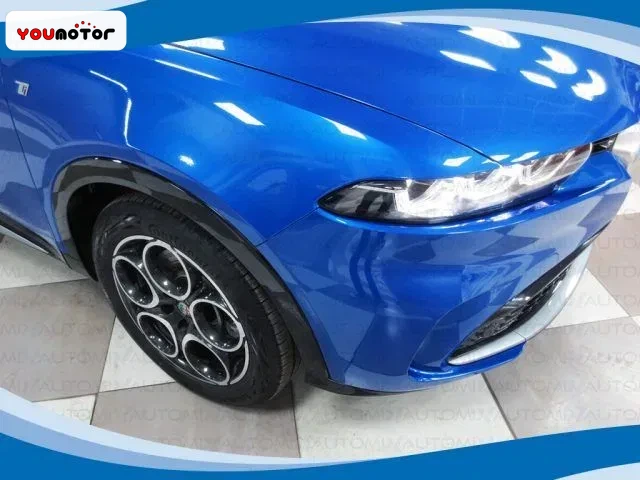 ALFA ROMEO Tonale 1.5 Hybrid 160cv Ti TCT7 EU6 foto 10
