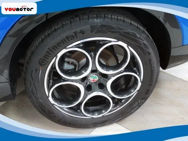 ALFA ROMEO Tonale 1.5 Hybrid 160cv Ti TCT7 EU6 foto 13