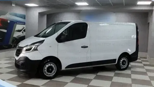RENAULT Trafic T29 2.0 DCI 120cv L1H1 Ice EU6