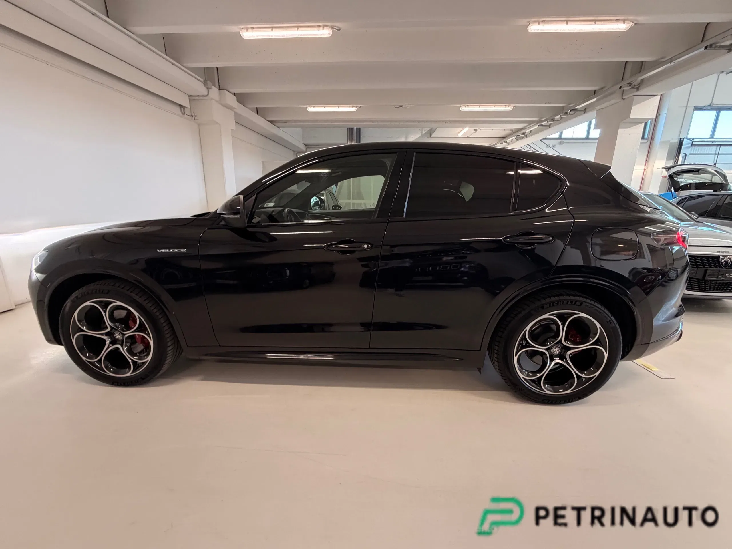 Alfa Romeo Stelvio 2.2 t Veloce Q4 210cv auto Nazionale foto 4