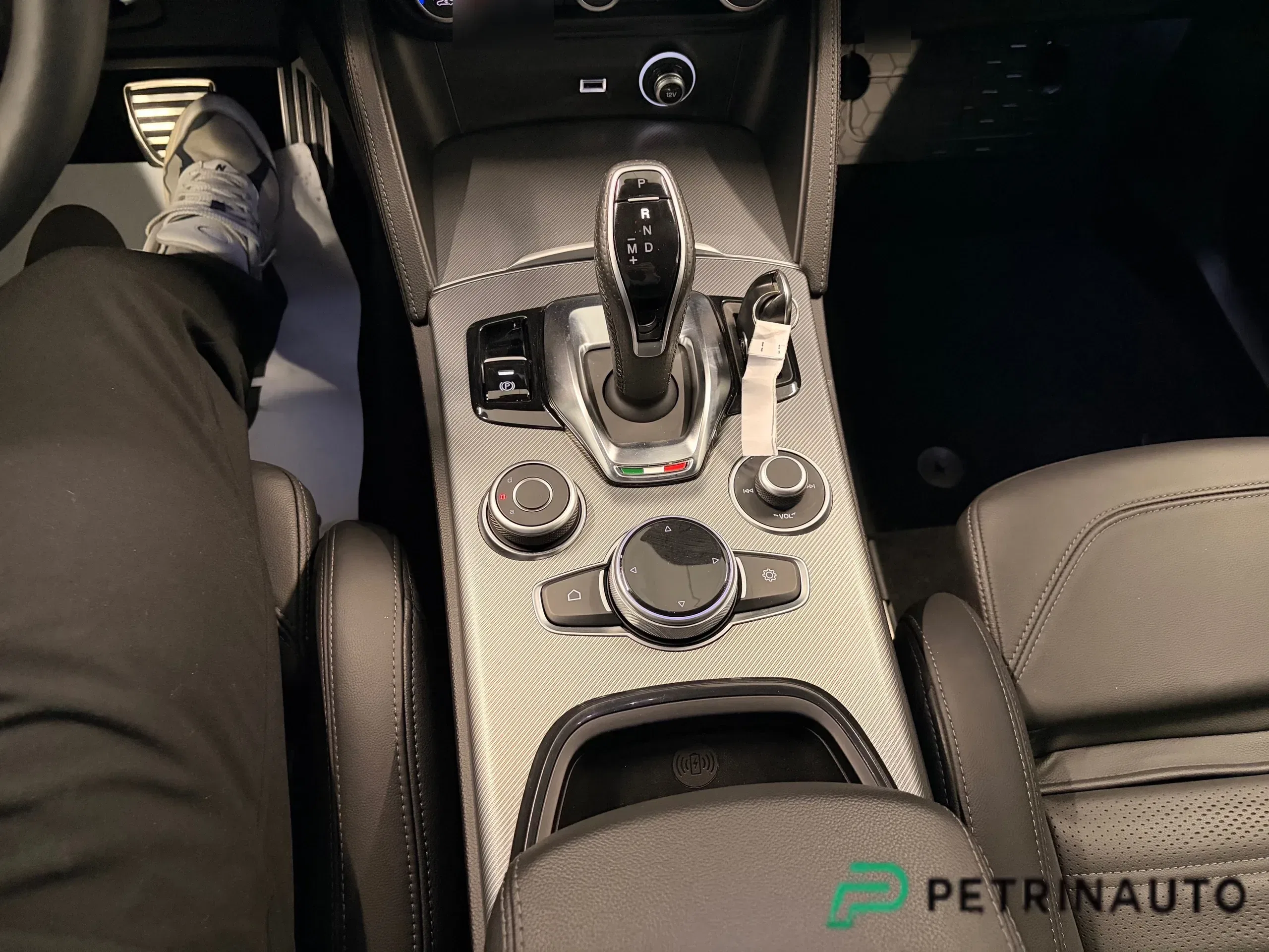 Alfa Romeo Stelvio 2.2 t Veloce Q4 210cv auto Nazionale foto 21
