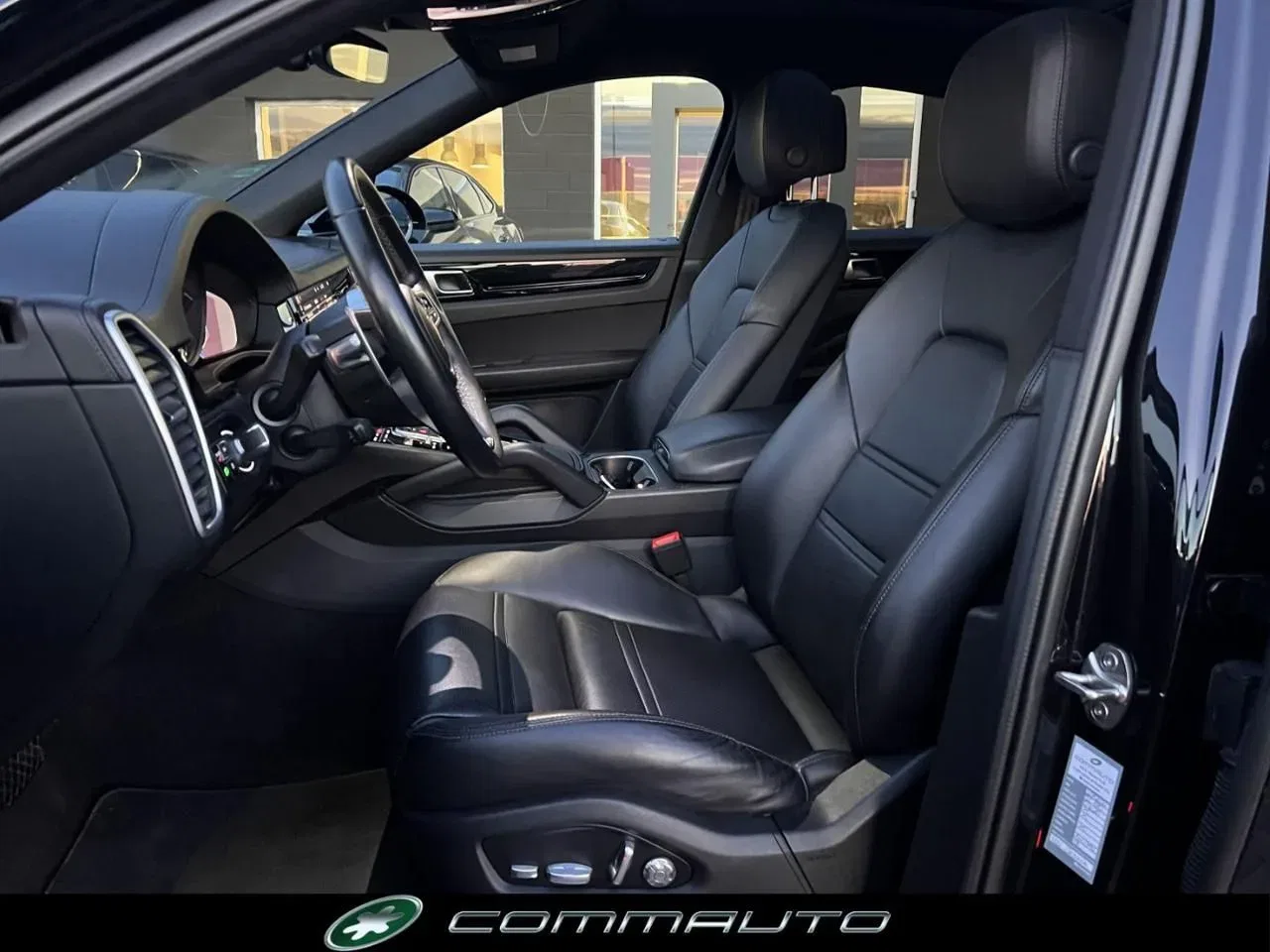 Porsche Cayenne Coupé 3.0 V6 E-Hybrid foto 8