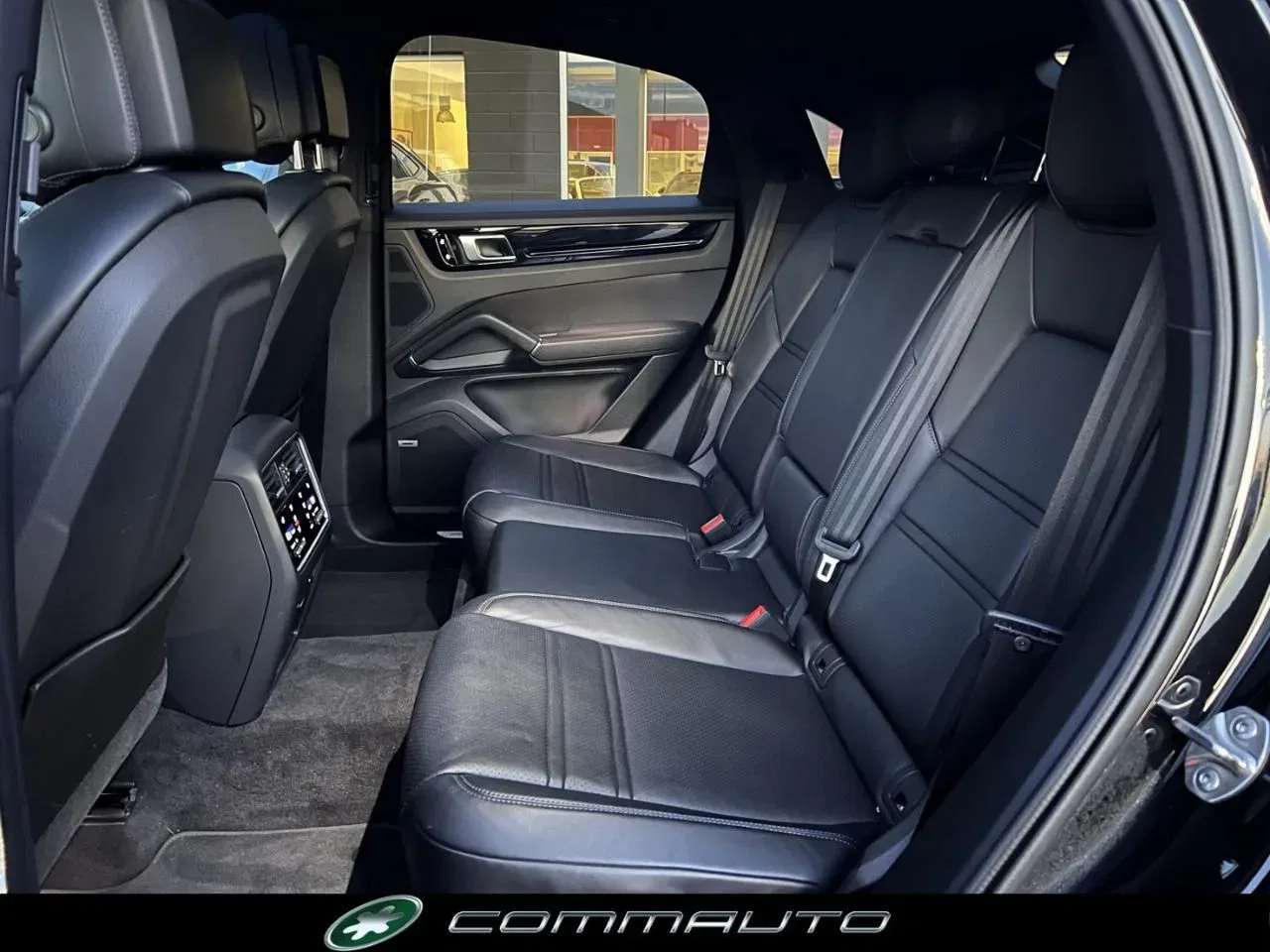 Porsche Cayenne Coupé 3.0 V6 E-Hybrid foto 19