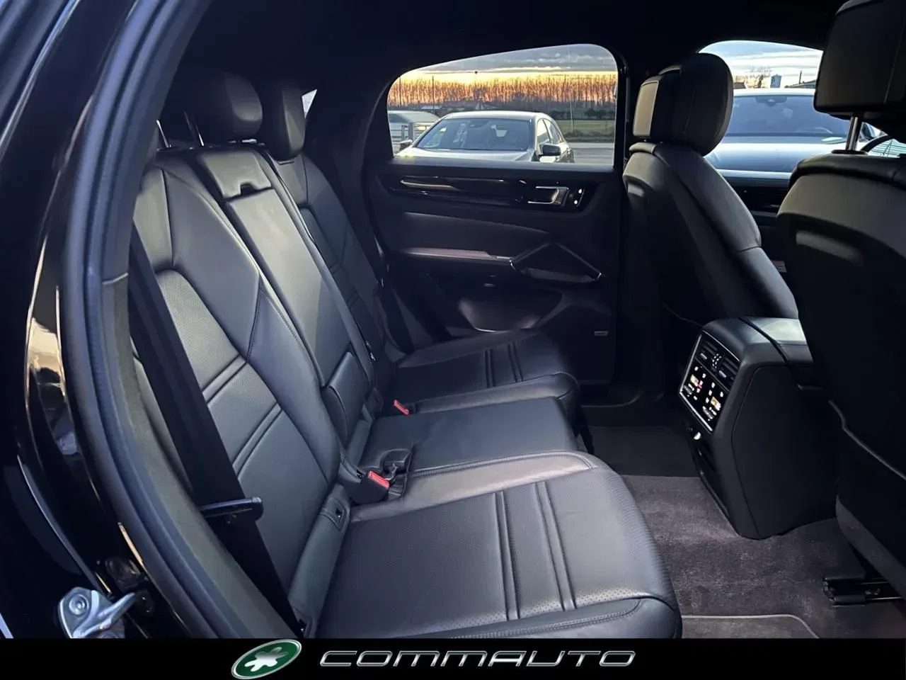 Porsche Cayenne Coupé 3.0 V6 E-Hybrid foto 23