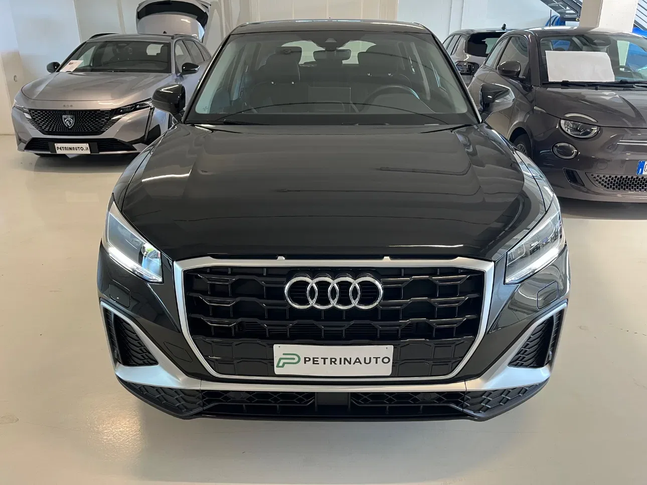 Audi Q2 30 2.0 tdi S line edition foto 2